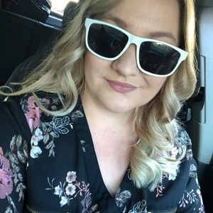 Meet your Posher, Veronica